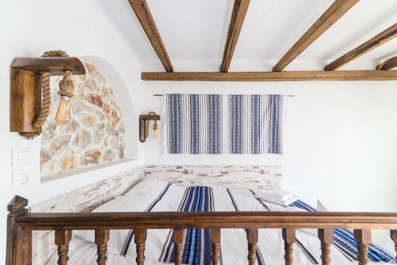 Limeri Traditional Guest House Monolithos  Exteriör bild