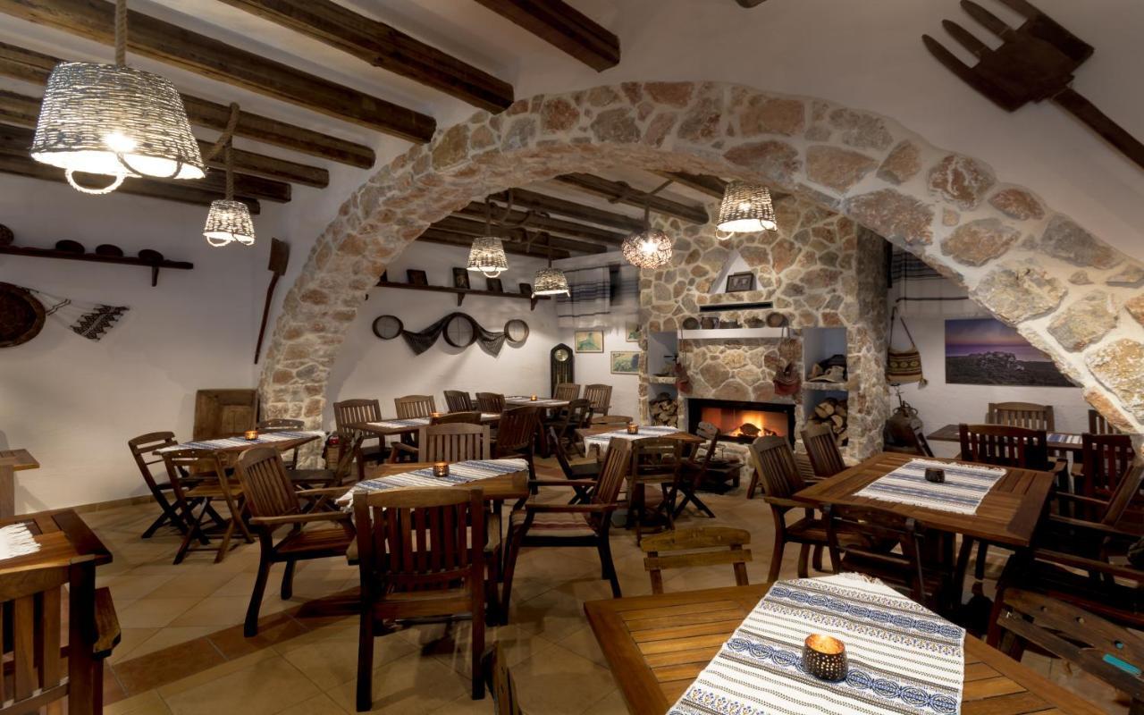 Limeri Traditional Guest House Monolithos  Exteriör bild