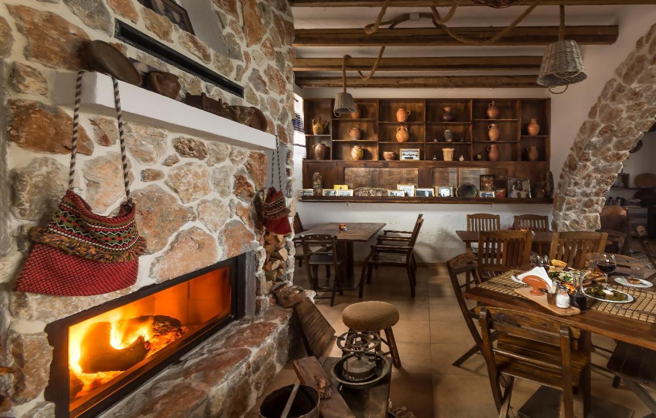 Limeri Traditional Guest House Monolithos  Exteriör bild