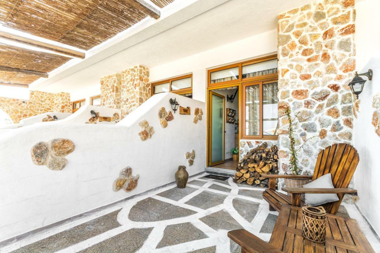 Limeri Traditional Guest House Monolithos  Exteriör bild